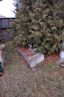 Grób