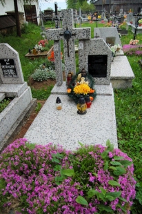 Grób