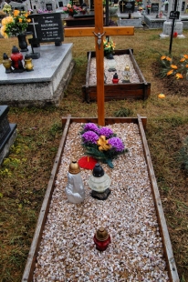 Grób