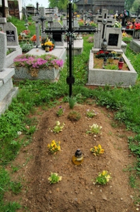 Grób